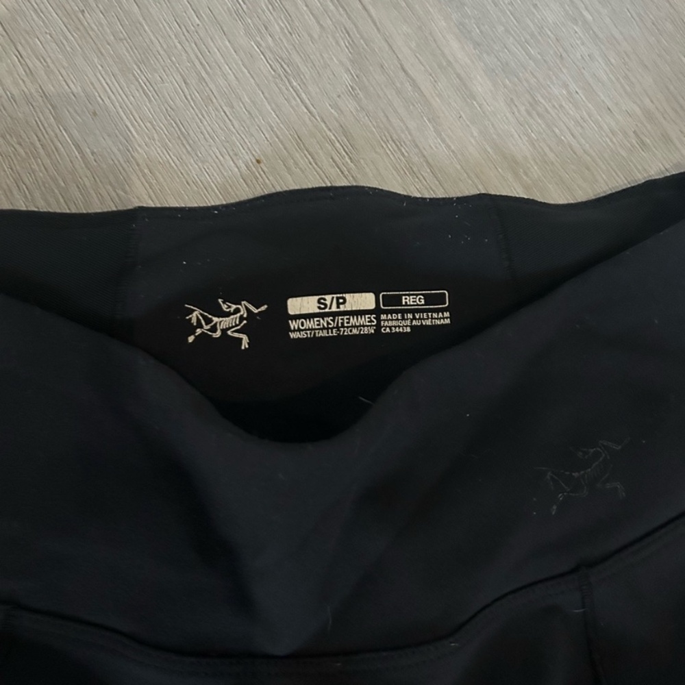 Arc’teryx Delaney High Waist Cargo Leggings Hiking Athletic Pocket Tights Small